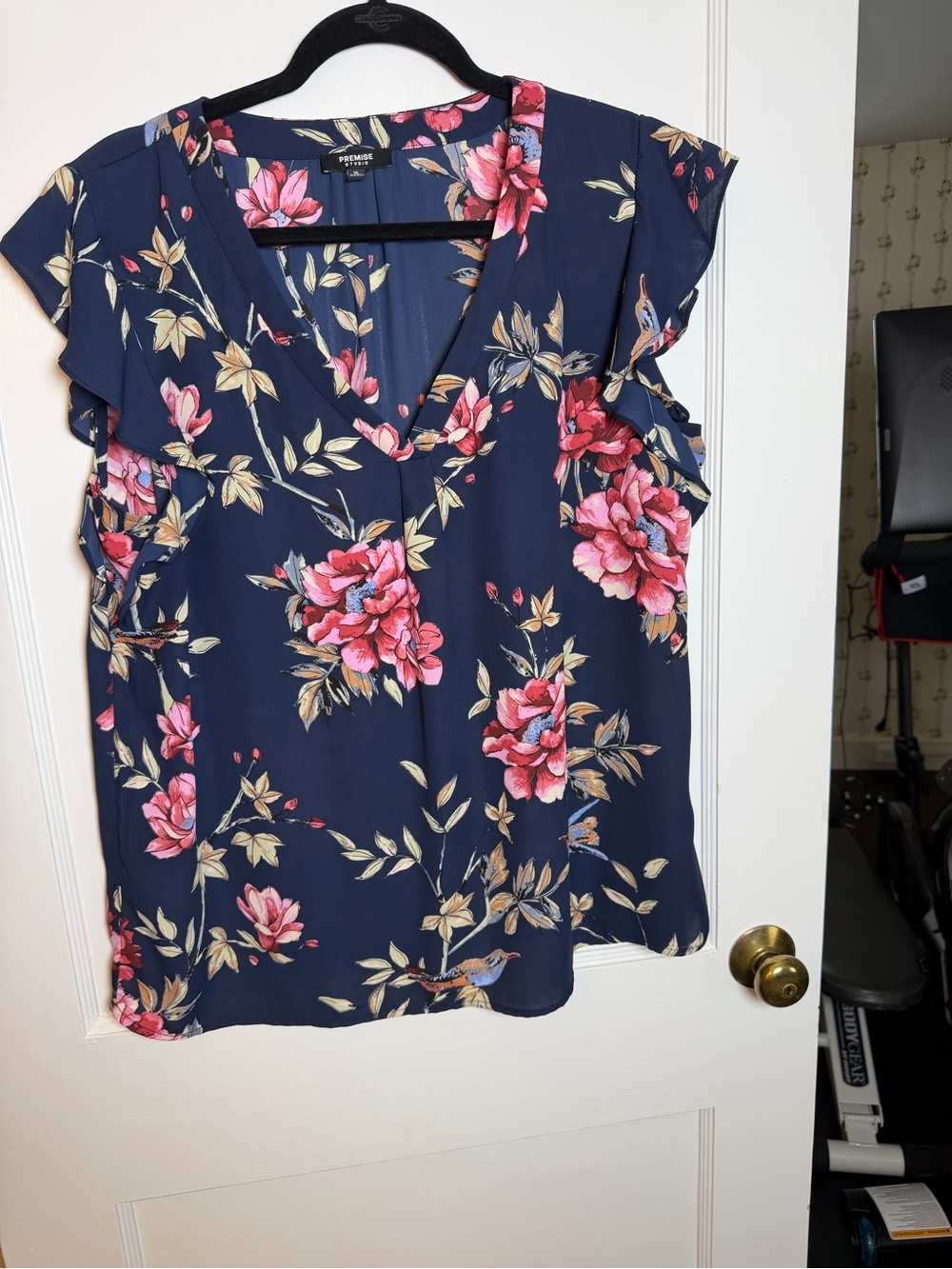 Premise Studio Blue Pink Floral V-Neck Ruffle Short Sleeve Chiffon Blouse XL